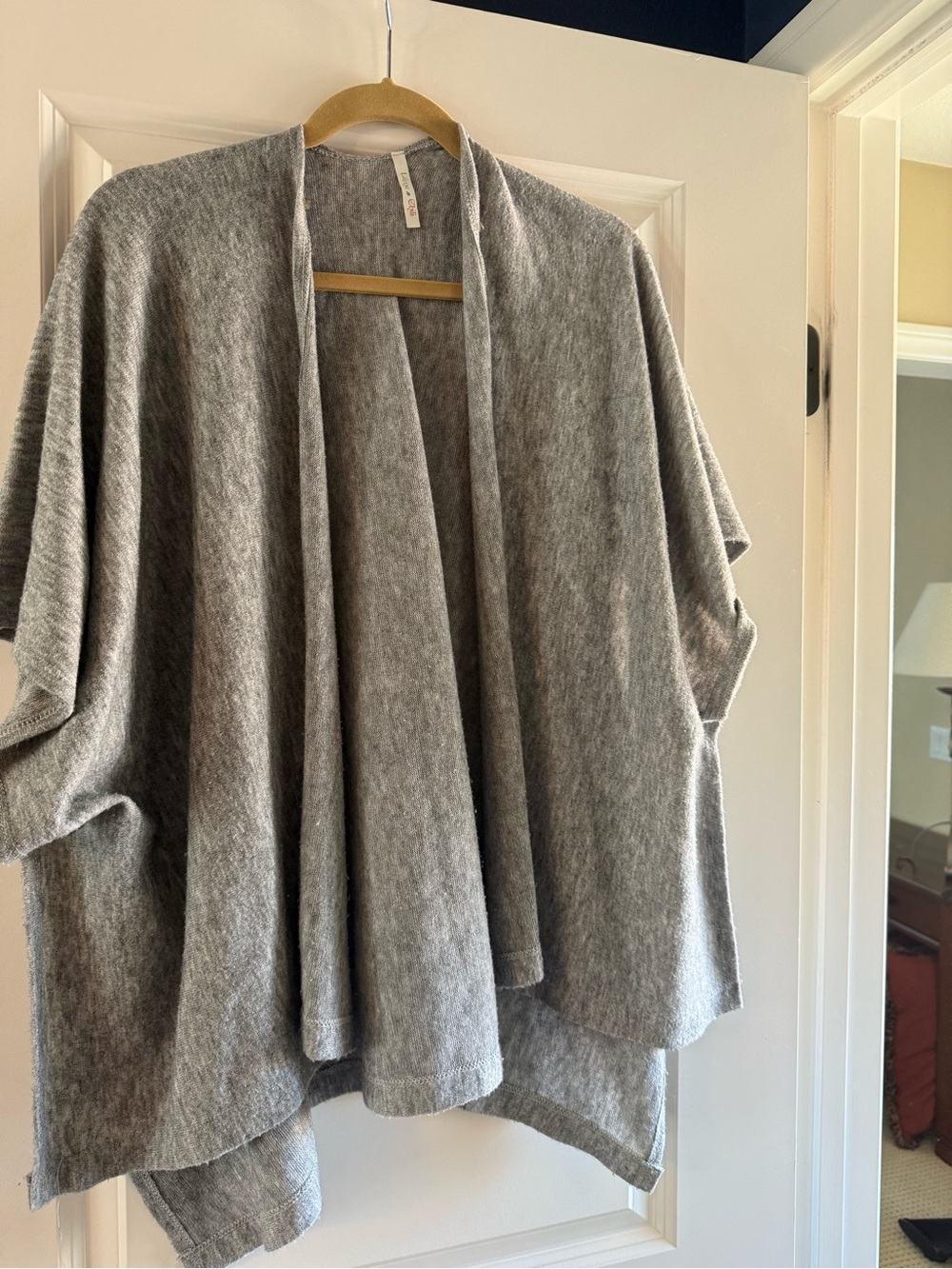 Relaxed Open-Front Gray Women's Cardigan